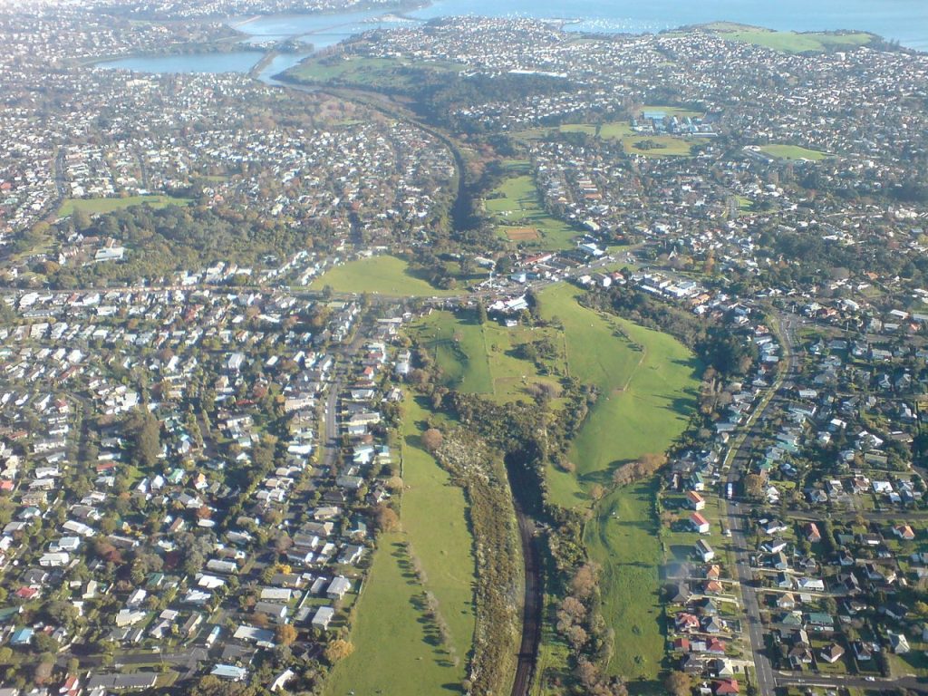 Auckland City: A Vibrant Metropolis in the Heart of New Zealand